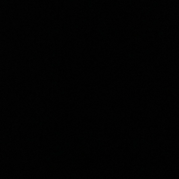 Meet your Posher, Mireille - Picture 1 of 1